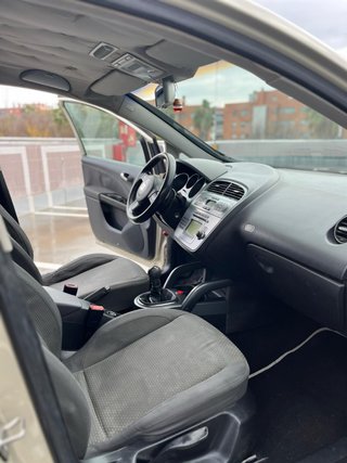 SEAT Altea 1.9 TDI CON PEGATINA