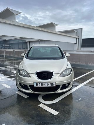 SEAT Altea 1.9 TDI CON PEGATINA
