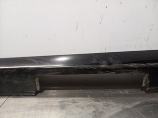 FALDON LATERAL TOYOTA AVENSIS CROSS SPORT (T27) 1