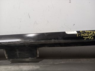 FALDON LATERAL TOYOTA AVENSIS CROSS SPORT (T27) 1