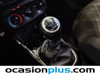 Opel Corsa 1.4 Design Line 66 kW (90 CV)
