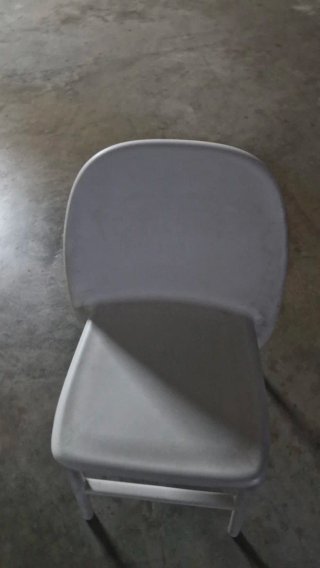 Silla infantil blanca
