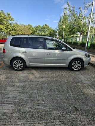 Volkswagen Touran 2011