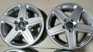 JUEGO LLANTAS VOLVO V50 FAMILIAR D4204T/D 3067141