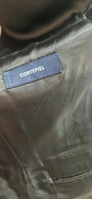 Traje de hombre gris a cuadros