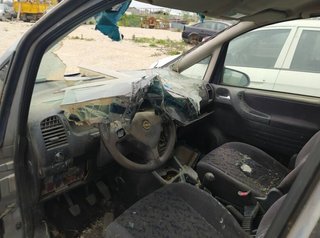 Faro izquierdo opel 1676249 zafira a