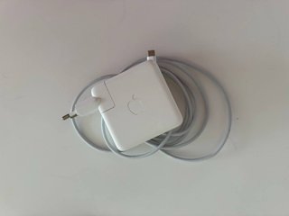 Apple MacBook Pro 13-inch m1 2020