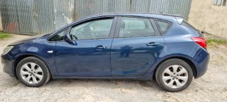 Opel Astra 2010