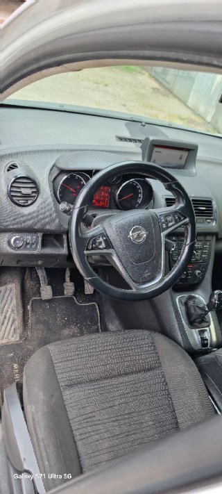 Opel Meriva 2015