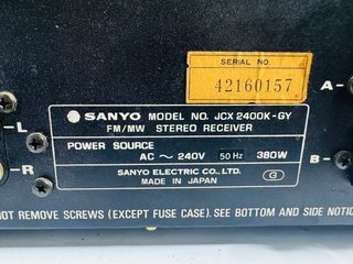 Receptor Estéreo Sanyo JCX 2400K Vintage
