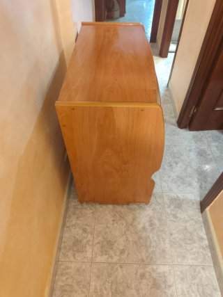Mesa de escritorio de madera