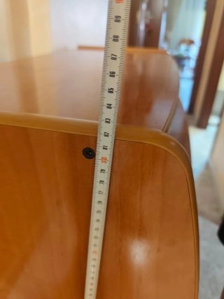 Mesa de escritorio de madera