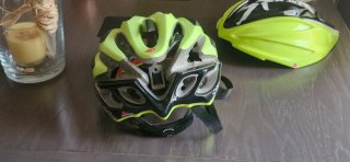 Casco Ciclismo MTB Amarillo y Negro