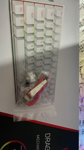 Teclado Redragon K630 Blanco RGB