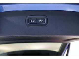 Volvo XC90 R-Design 2.0 T8 AWD Auto