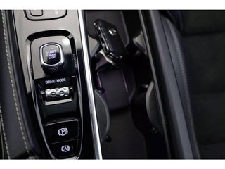 Volvo XC90 R-Design 2.0 T8 AWD Auto