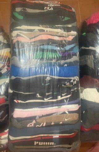 Kilosale Vintage Nike Adidas Lacoste Fila 25€/kg