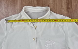 Blusa Vintage Blanca con Bordado