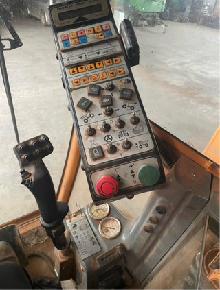 Máquina vendimiadora Pellenc 3140