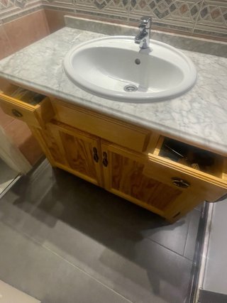 Mueble de baño pino 1m ancho mármol, con lavabo