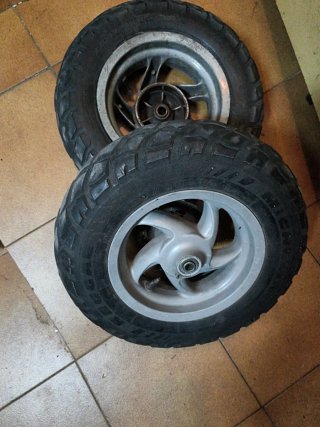 Ruedas Piaggio Typhoon