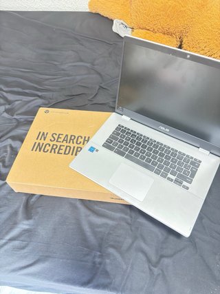 Portátil Asus Chromebook CX1500CN Plata