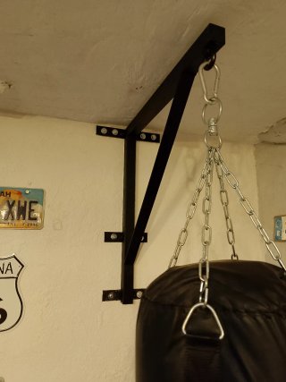 Saco de boxeo Shark y soporte