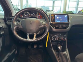 Peugeot 208 1.2L PureTech 82cv Signature
