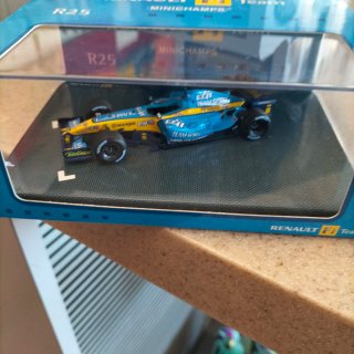 Maqueta Coche F1 Renault 1:43
