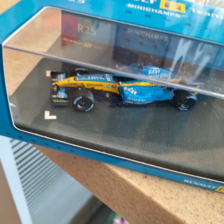 Maqueta Coche F1 Renault 1:43