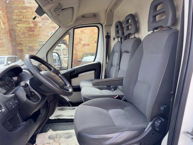 Peugeot Boxer 290C 2.2 HDi