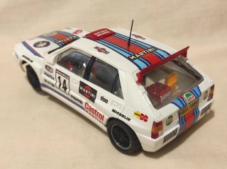 LANCIA DELTA INTEGRALE "MARTINI" SCX CON CHASIS 3D