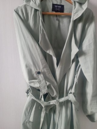 Gabardina VERO MODA verde tall M