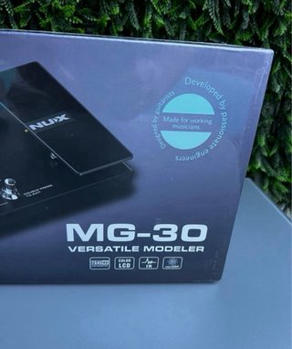 Pedal Multiefectos NUX MG-30 Precintado