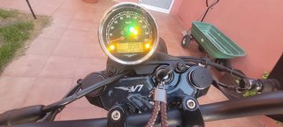 Moto Guzzi V7 III Stone Azul ABS
