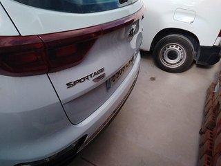 Kia Sportage 1.6 CRDi MHEV 136cv 4X4 Business