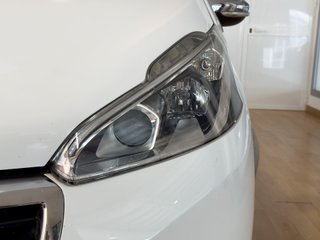 Peugeot 208 1.2 PureTech 82cv Active