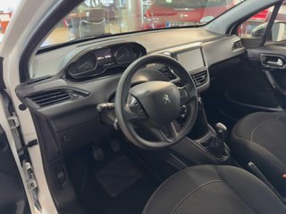 Peugeot 208 1.2 PureTech 82cv Active