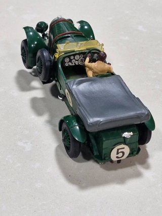 Scalextric Bentley verde triang