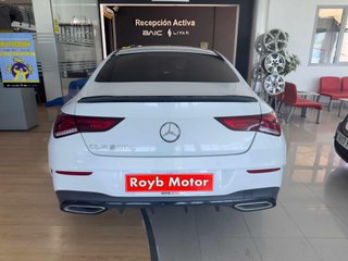 Mercedes-Benz CLA 200 D DCT AMG LINE