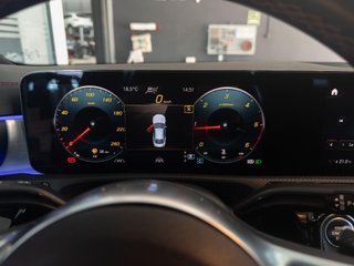 Mercedes-Benz CLA 200 D DCT AMG LINE