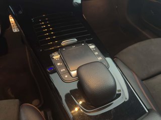 Mercedes-Benz CLA 200 D DCT AMG LINE