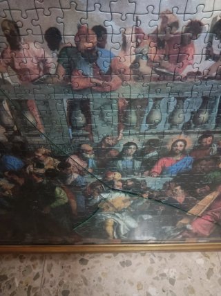 Marco de madera dorado y marrón