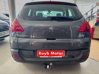 Peugeot 3008 Confort 1.6 HDI 110 FAP
