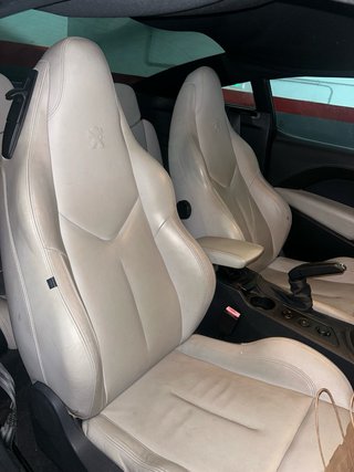 Peugeot RCZ 2011