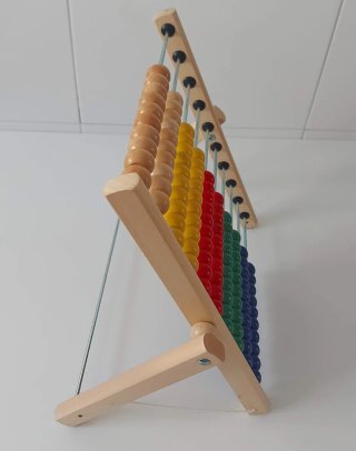 Ábaco de madera multicolor