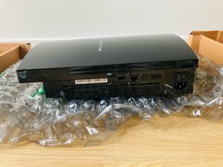 PlayStation 3 60GB Sony y 5 juegos