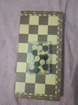 Tablero de ajedrez y damas plegable