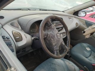 Piloto tras izq nissan almera tino (v10m) 1760073