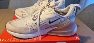 Zapatillas Nike Air 27C Beige y Rosa